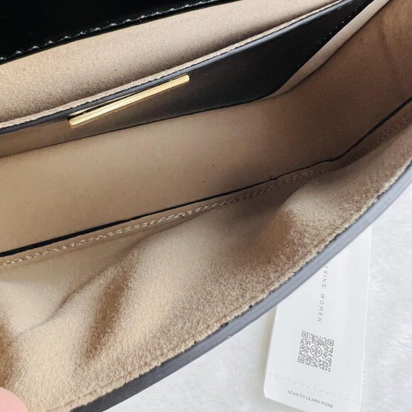 NWT TORY BURCH ROBINSON shoulder bag. - Picture 11 of 12